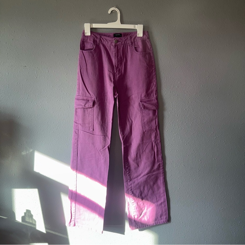 Originality Purple Cargo Pants